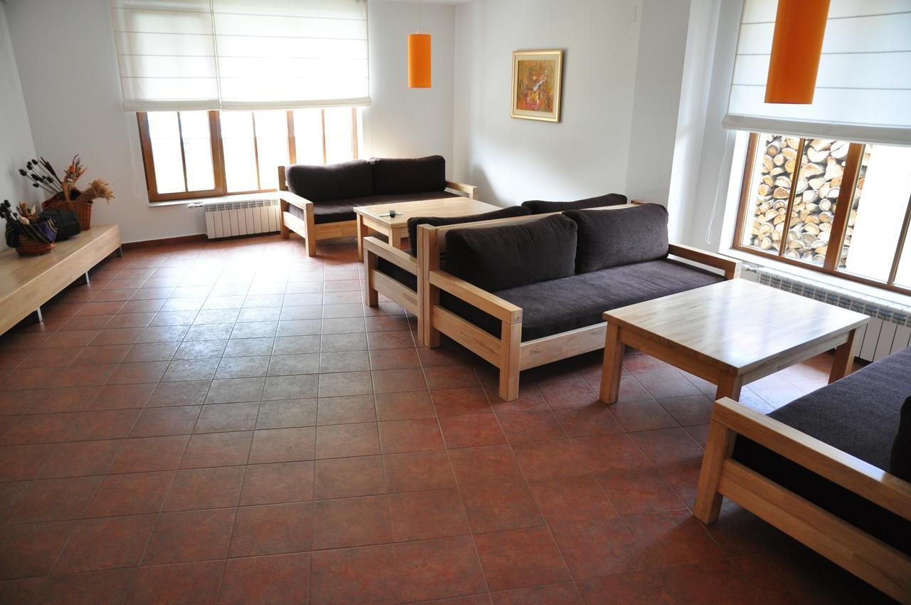 Hotel Black Stork Nisovo Exterior foto