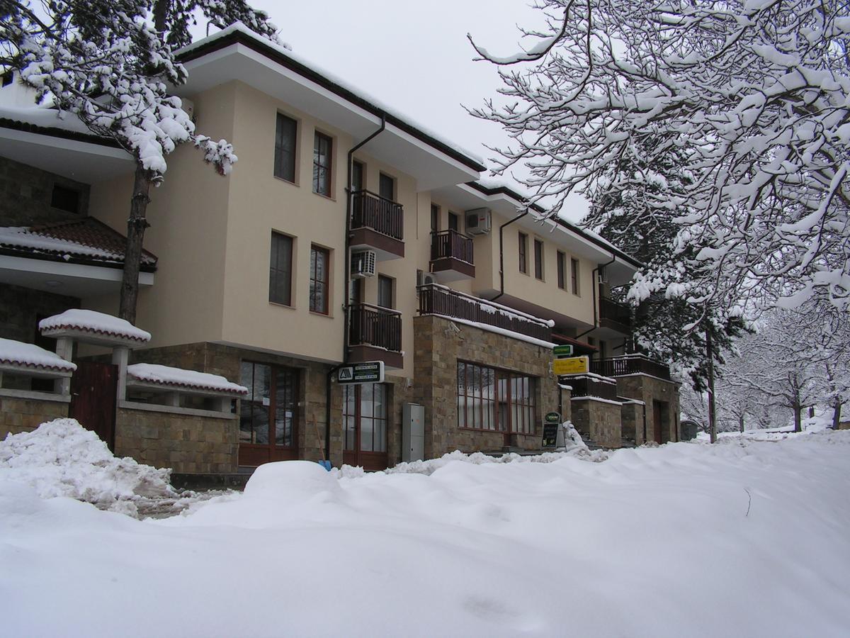 Hotel Black Stork Nisovo Exterior foto