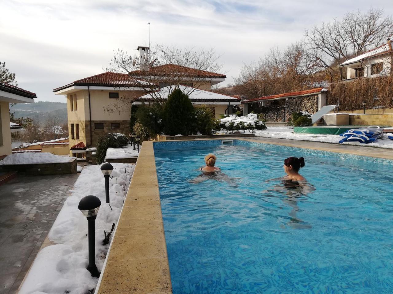 Hotel Black Stork Nisovo Exterior foto